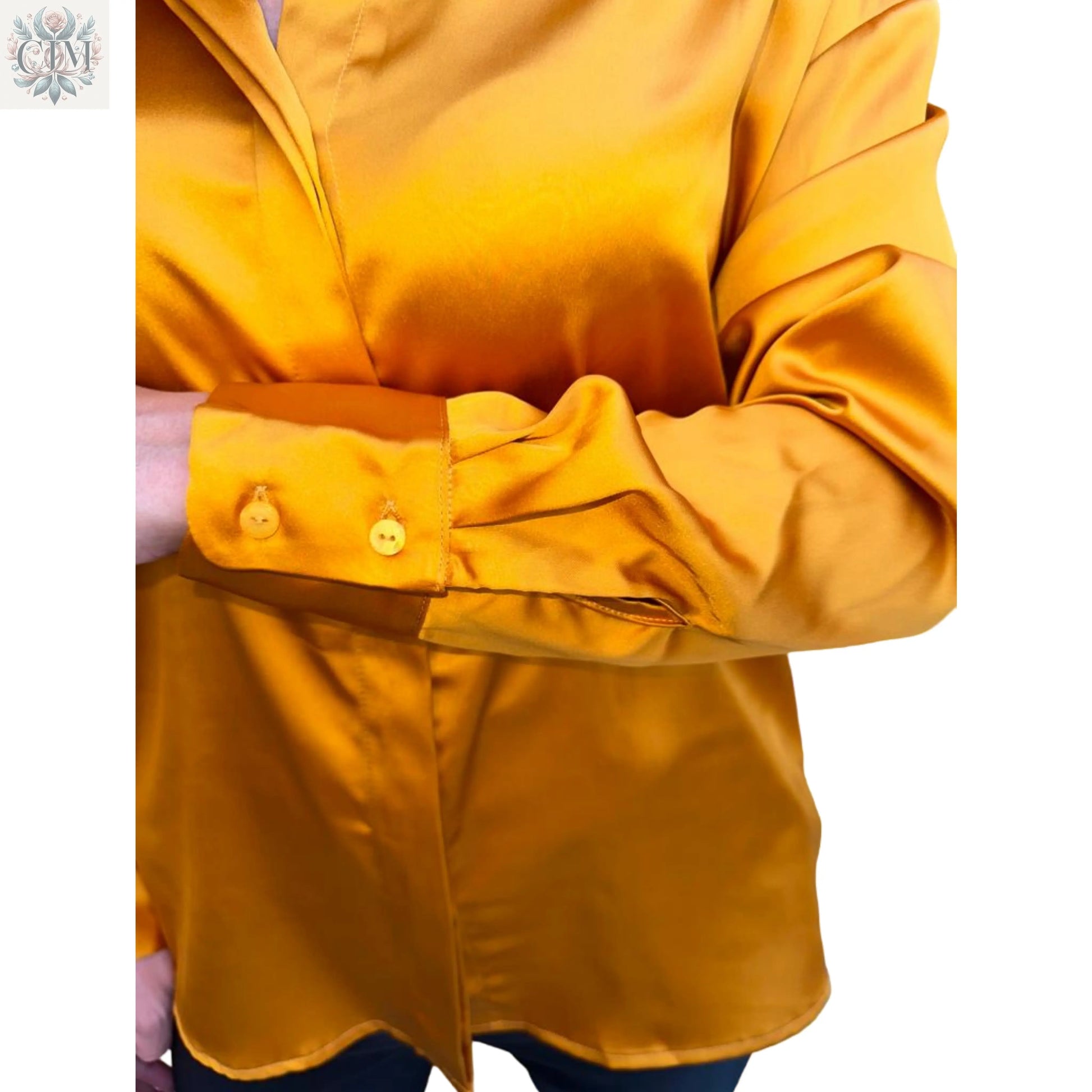 Chemisier satiné Effet soyeux Look chic et moderne Idéal pour le bureau ou une soirée Brillance subtile Satin blouse Chic and modern look Elegant style Silky effect Soft touch
