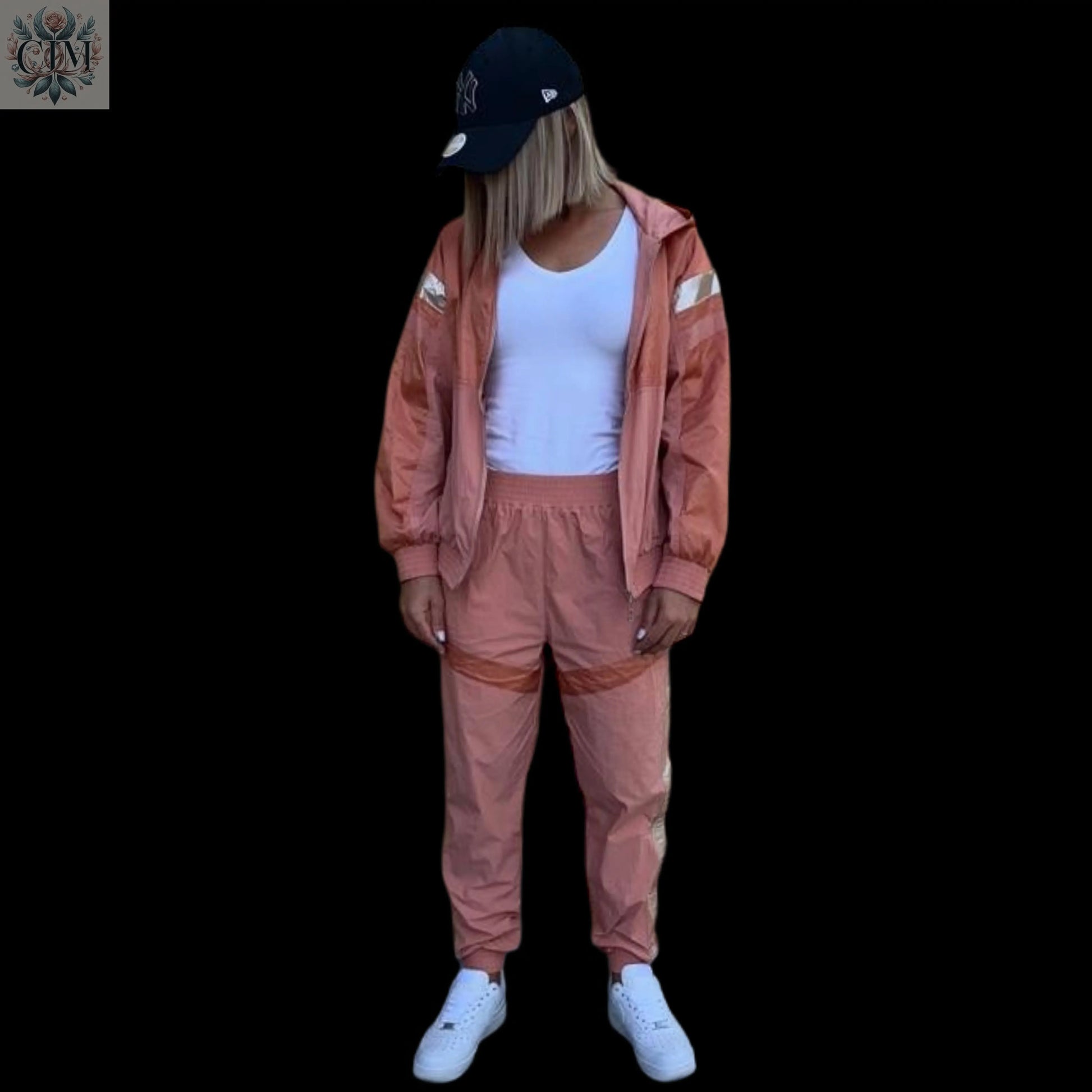 Survêtement réfléchissant corail  Ensemble sport chic Tendance corail Ensemble deux pièces Streetwear féminin  Ensemble jogging femme  Look confortable et stylé Loungewear tendance Survêtement avec capuche 